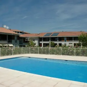  Appartement Votre Sejour Cosy A Frejus!